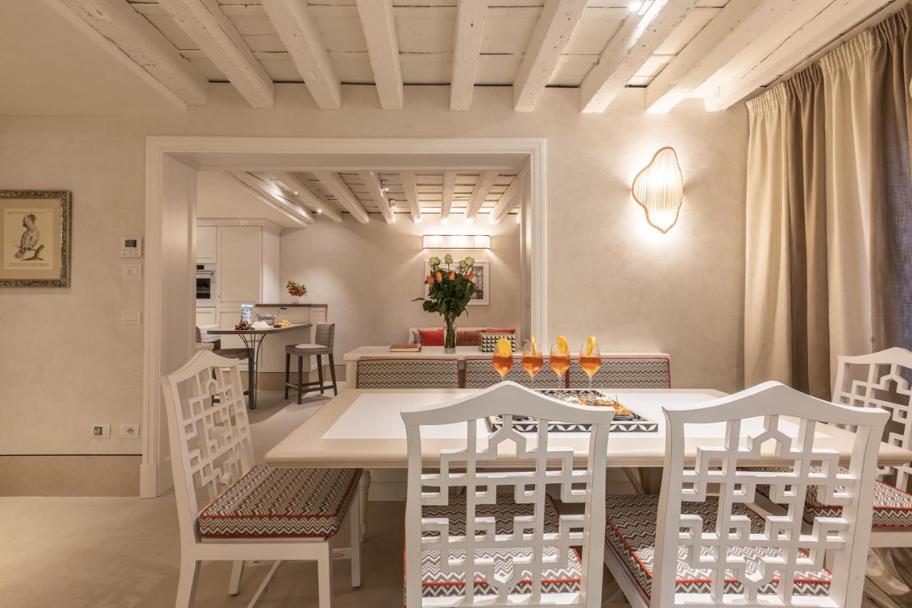 Luxury Garden House La Baruffa Ferienhaus