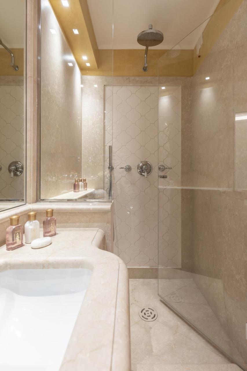Luxury Garden House La Baruffa Ferienhaus